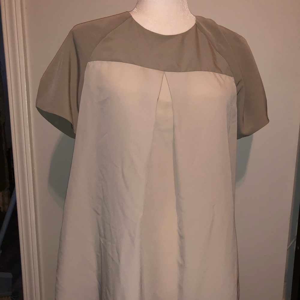 Simply Vera top